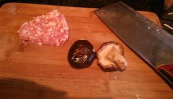 香菇肉葱煎饼的做法步骤3