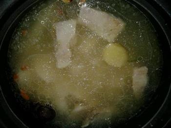 白萝卜羊排汤的做法步骤6