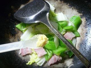 咸肉青椒炒白菜的做法步骤9