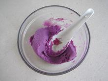 紫薯葡萄的做法图解3