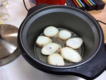 电锅盐焗鲍菇夹的做法图解3
