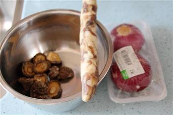 腊肠香菇香焖饭的做法步骤1