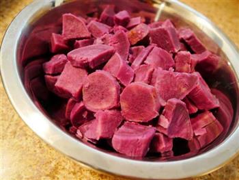 椰香紫薯牛奶西米露的做法步骤2