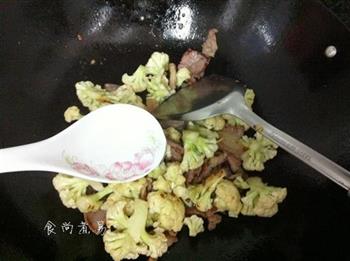 干椒花菜炒肉片的做法步骤8