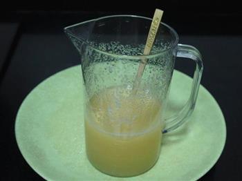 芹菜苹果汁的做法图解8