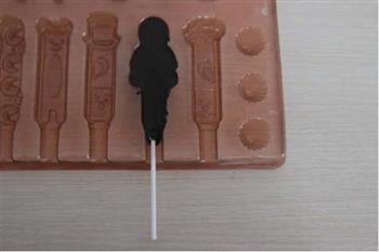 万圣节巧克力棒棒糖的做法图解4