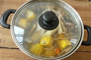 竹芋茅根汤的做法步骤3