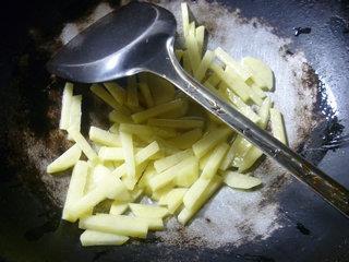 紫洋葱土豆炒白菜芯的做法步骤5