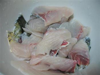 椒麻水煮鱼片的做法步骤1