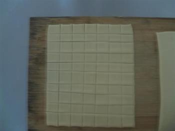 牛奶小方块饼干的做法步骤7