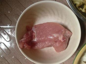 花胶瘦肉沙参润肺汤的做法图解2