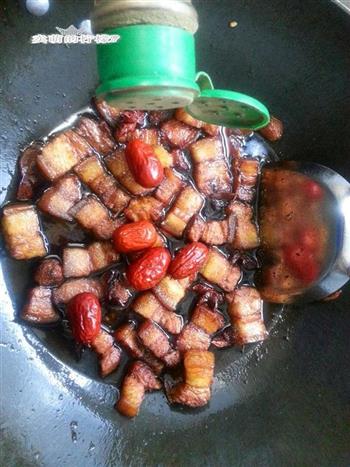红枣炖烧五花肉的做法步骤13