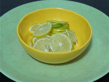 蜜渍柠檬水的做法图解3