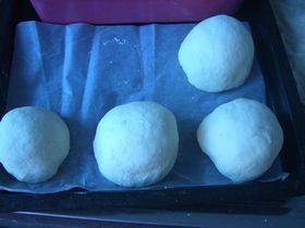 咸蛋黄豆沙夹心面包的做法步骤12