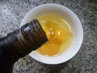 榨菜鸡蛋炒白菜的做法步骤3