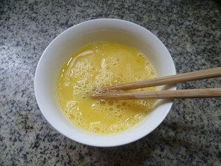 榨菜鸡蛋炒白菜的做法步骤4