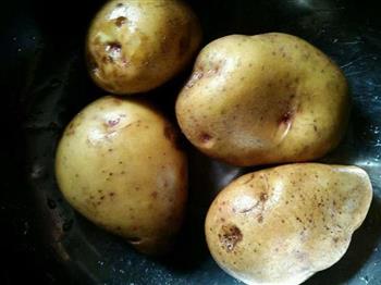 香煎土豆片的做法步骤1