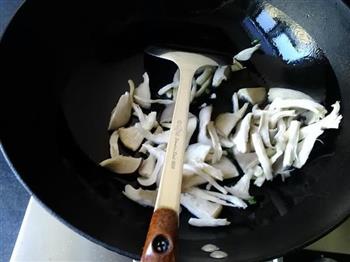 平菇烧豆腐的做法图解4