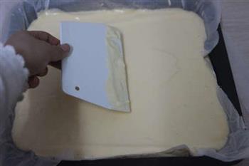 葡萄干果酱蛋糕卷的做法步骤4