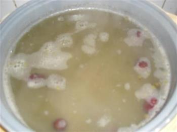 百合红枣绿豆汤的做法图解5