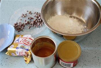 焦糖红豆厚酥饼的做法步骤1