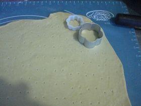 奶香苏打饼干的做法步骤7