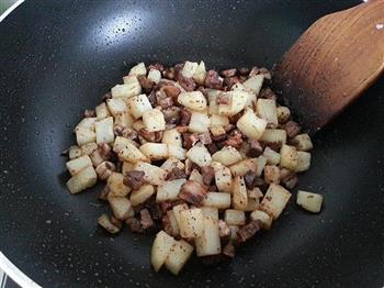 羊肉土豆焖饭的做法图解3