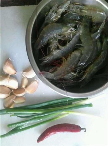 蒜蓉虾的做法步骤1