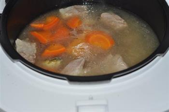 蔬菜鲍鱼排骨汤的做法步骤18