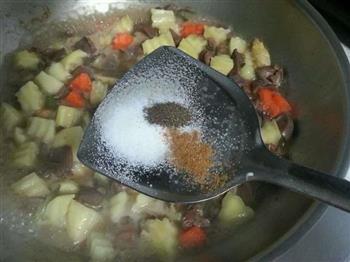 胡萝卜土豆烧鸭胗的做法图解14
