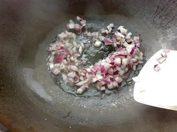 咖喱湿炒饭的做法步骤2