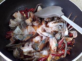 香辣干锅螃蟹的做法步骤12