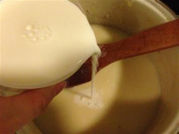培根蘑菇块根芹浓汤的做法步骤8