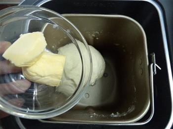 杏仁辫子面包的做法步骤2