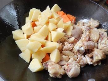 咖喱土豆鸡块的做法步骤8