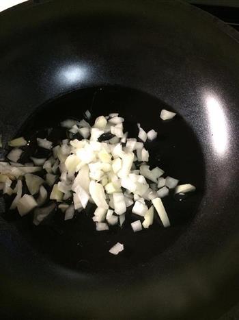 鸡肉蘑菇奶汁焗烤花椰菜的做法图解5