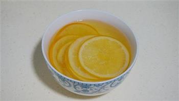 香橙戚风奶油蛋糕卷的做法步骤3