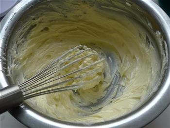 奶油霜裱花蛋糕的做法图解12