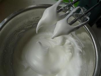 奶油霜裱花蛋糕的做法步骤2