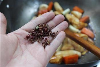 杏鲍菇烧胡萝卜的做法步骤8
