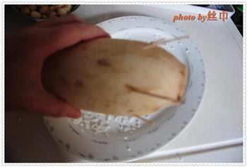红枣莲子糯米藕的做法图解12