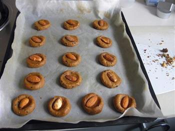 红糖杏仁饼干的做法步骤8