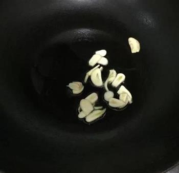 杏鲍菇炒西兰花的做法步骤10