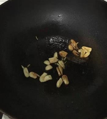 杏鲍菇炒西兰花的做法步骤11