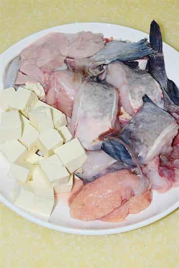 海兔鱼炖豆腐的做法图解2