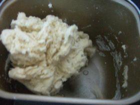 奶油肉松小餐包的做法步骤3