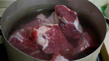 卤牛肉的做法步骤3