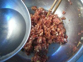 牛肉胡萝卜饺子的做法步骤4