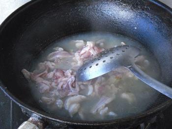 金汤汆肉片的做法步骤3