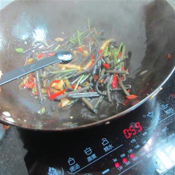 酸辣蕨菜的做法步骤8